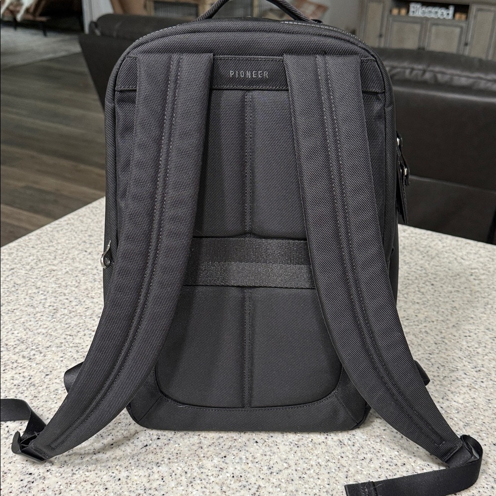 Pioneer Carry Duration Pack - Picture 3 of 6